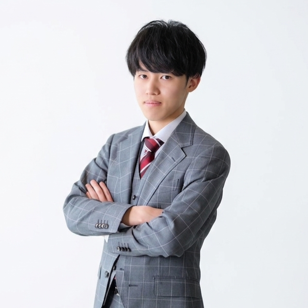 Naoto Oizumi standing photo
